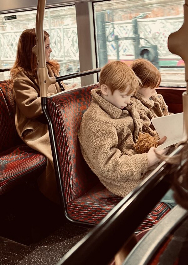 Twins are reading